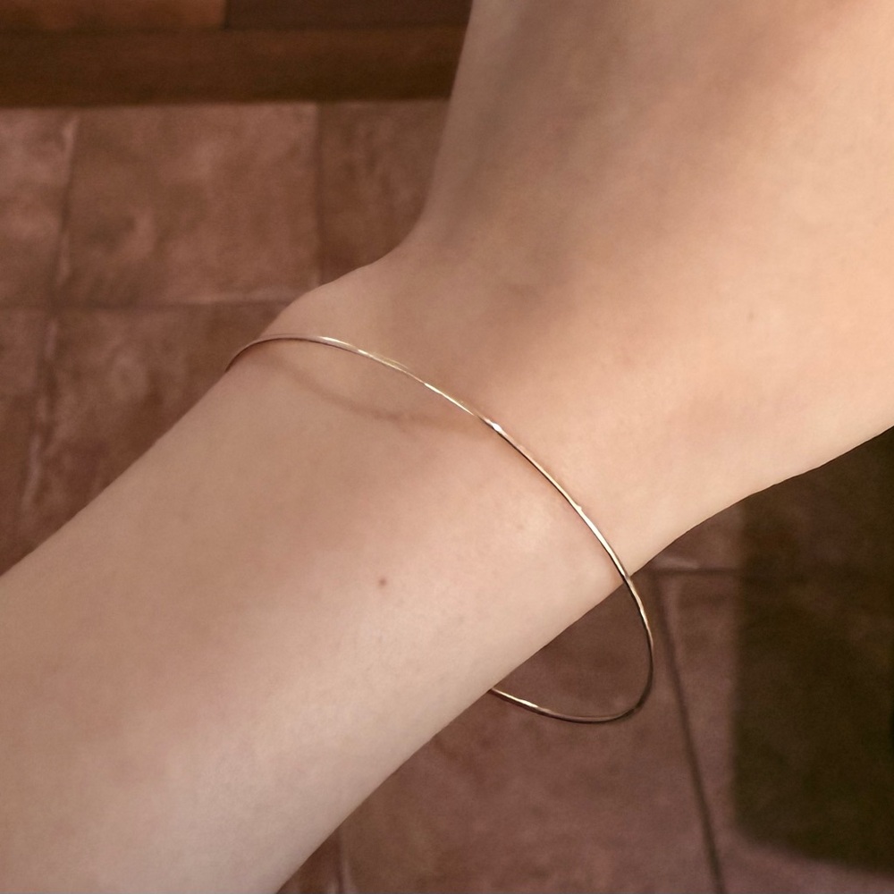 14k Solid Gold Bangle